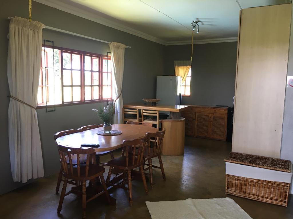 Sanctuary Life Guest Farm Hotel Magaliesburg Exterior photo