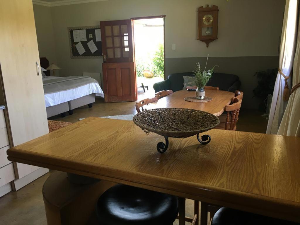 Sanctuary Life Guest Farm Hotel Magaliesburg Exterior photo