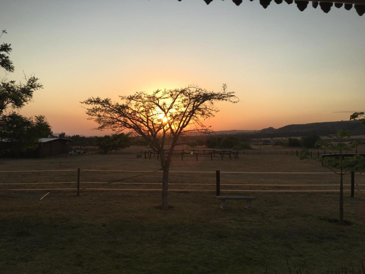 Sanctuary Life Guest Farm Hotel Magaliesburg Exterior photo